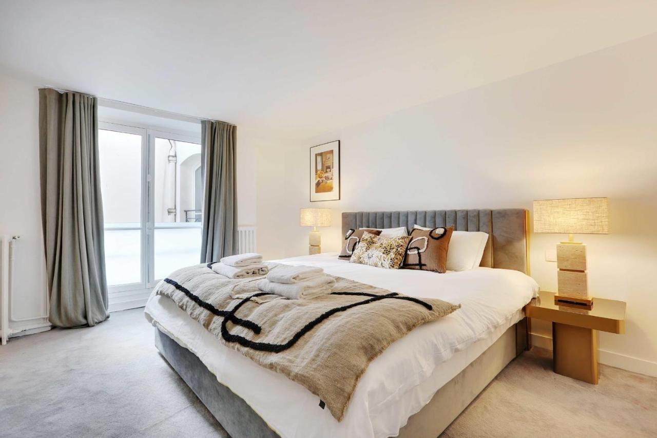 Elegant Apartment - 2Bd-6P - Avenue Montaigne Paris Exteriör bild
