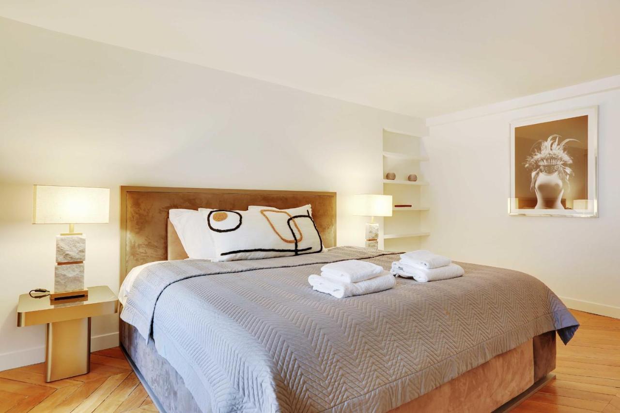 Elegant Apartment - 2Bd-6P - Avenue Montaigne Paris Exteriör bild