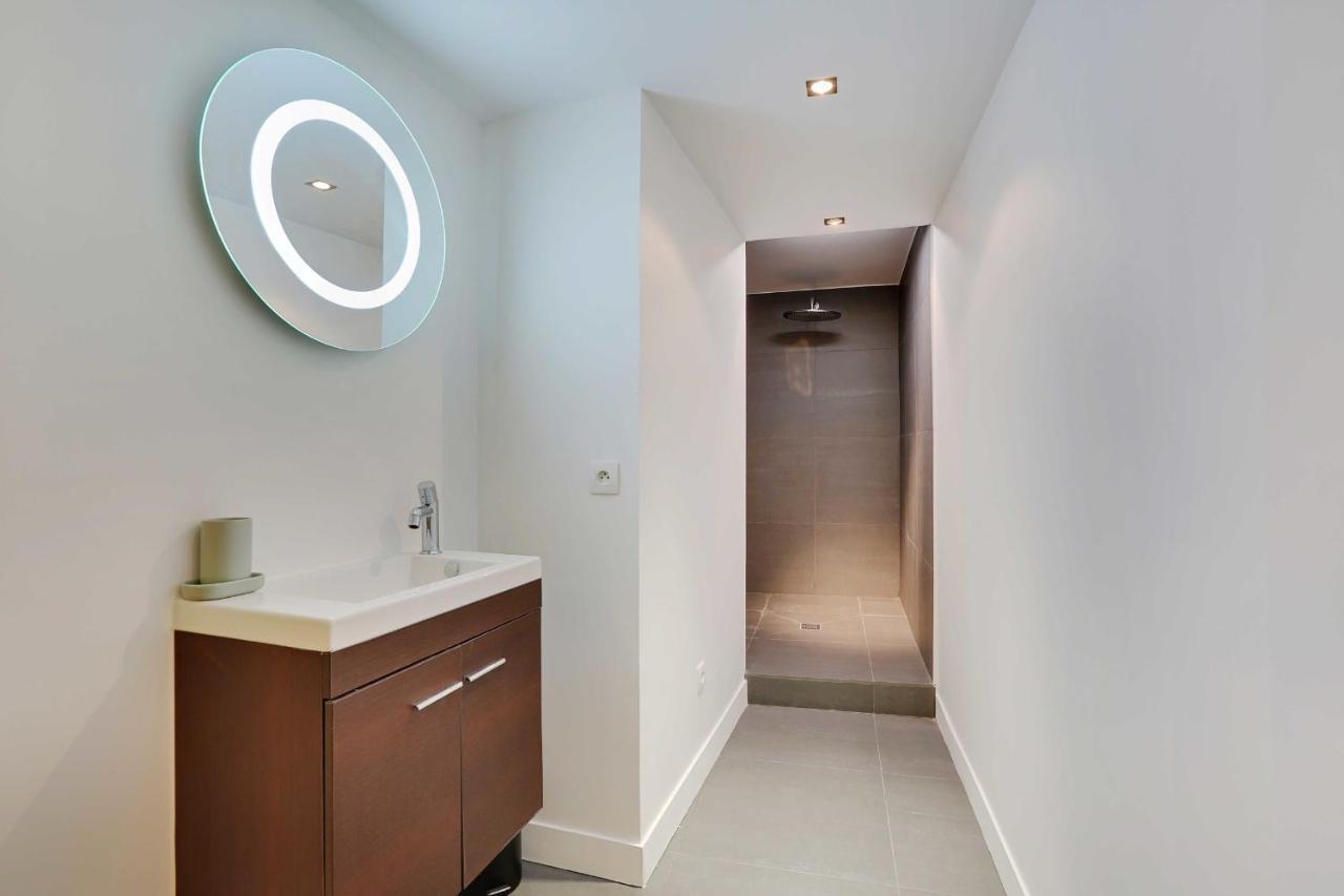 Elegant Apartment - 2Bd-6P - Avenue Montaigne Paris Exteriör bild