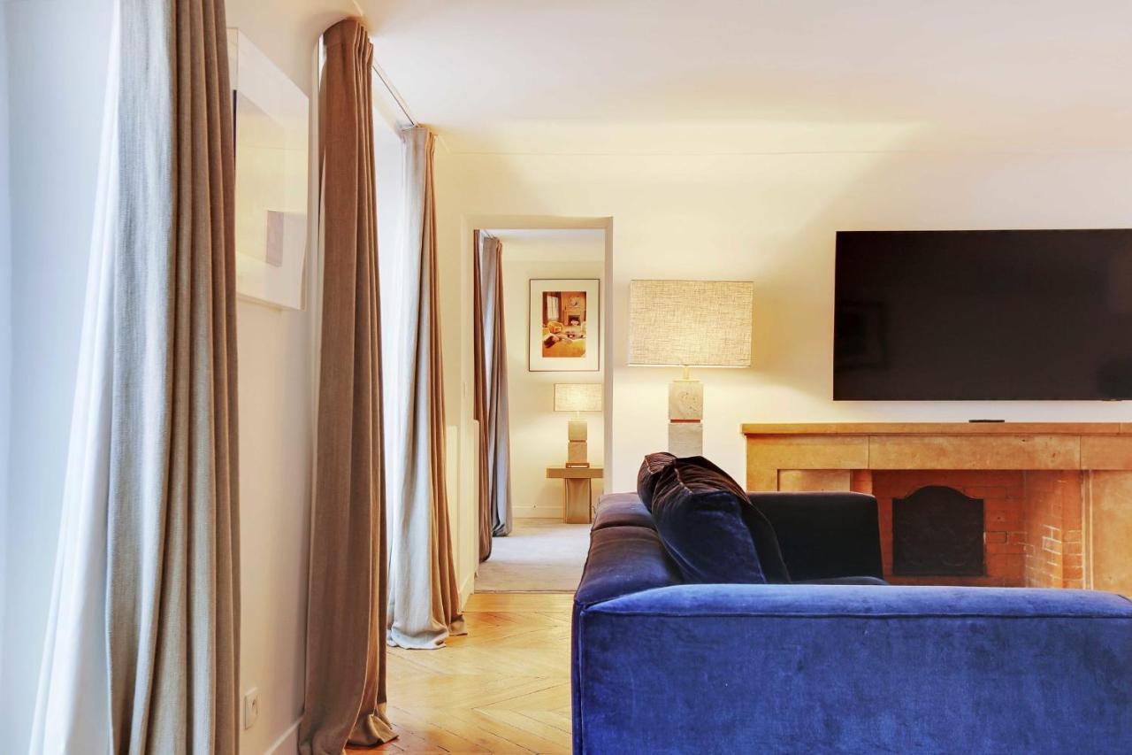 Elegant Apartment - 2Bd-6P - Avenue Montaigne Paris Exteriör bild