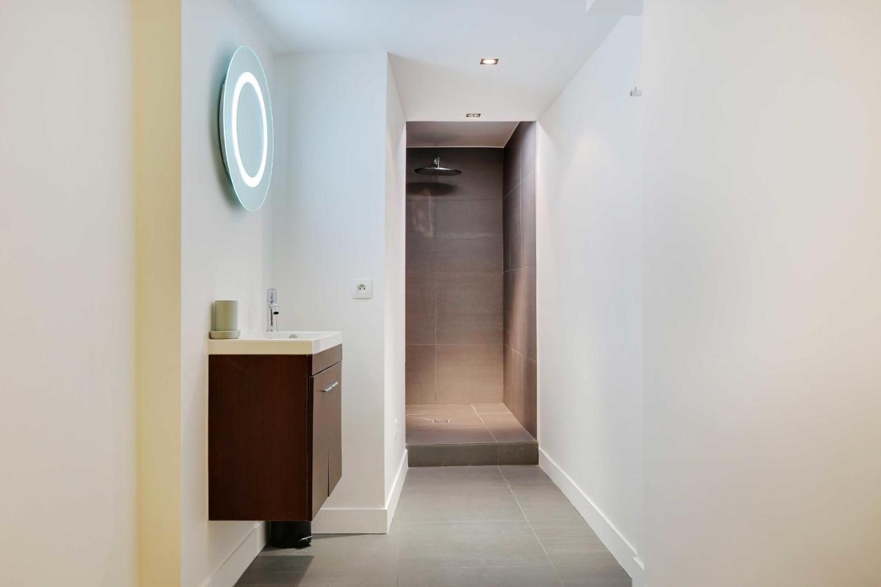 Elegant Apartment - 2Bd-6P - Avenue Montaigne Paris Exteriör bild